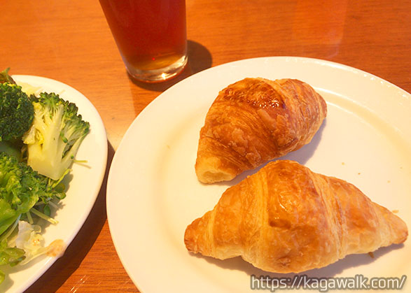 クロワッサンもサクサクで美味しいよ