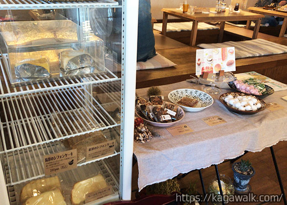 カフェ ルポ はパンや焼き菓子販売もあります！テイクアウトOK